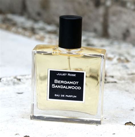 perfumes with bergamot and sandalwood